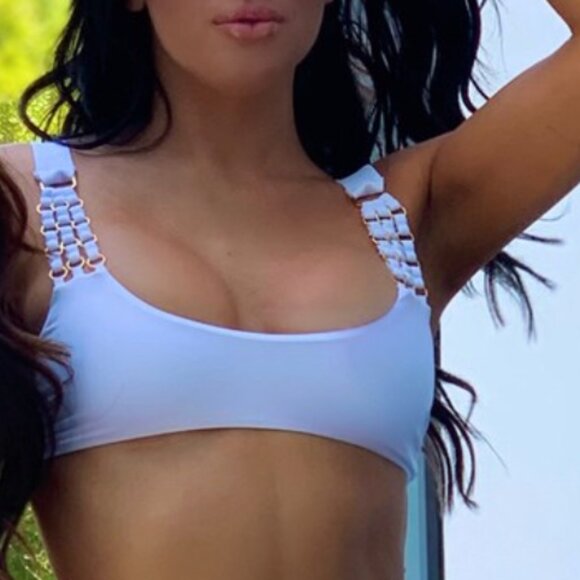 BAHIMI WHITE GOLD CHAIN LINK POOL PARTY TOP - MEDIUM - Picture 1 of 4